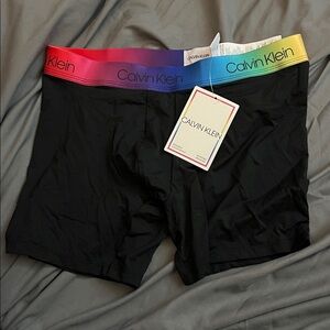 NWT men’s M Calvin Klein boxer brief.